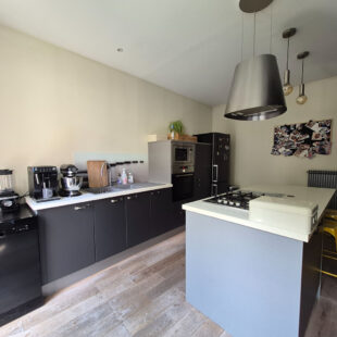 Maison  6 pièce(s) 147 m2