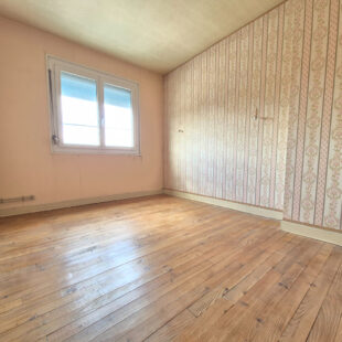 Maison semi individuelle 3 Chambres  Sous compromis 