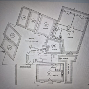 EXCLUSIVITE SAINT-MICHEL : PLACE DE PARKING DANS UN PARKING COUVERT.