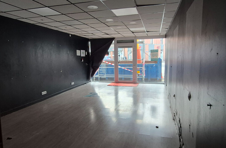 local commercial +/-50m²