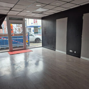 local commercial +/-50m²