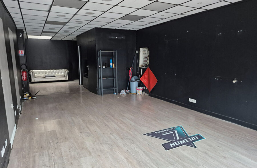 local commercial +/-50m²