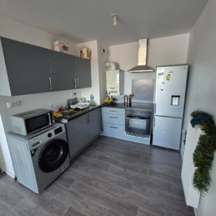 Métro Mitterie – Type 2, balcon, parking, VENDU LOUé, résidence récente Métro Mitterie – Type 2, balcon, parking, VENDU LOUé, résidence récente