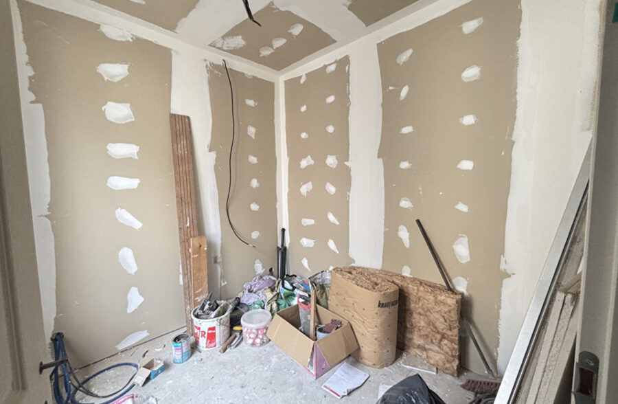 MAISON DE COUREE A TRAVAUX – LILLE MOULINS