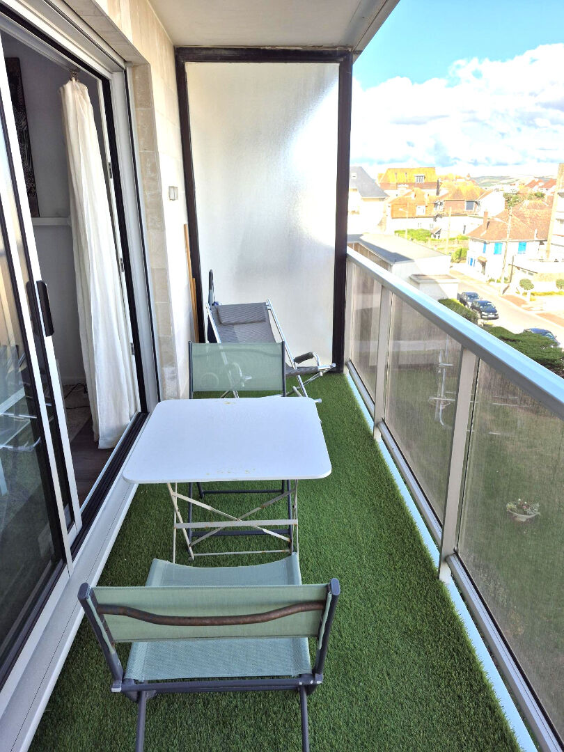 Studio  cabine vue dégagée!