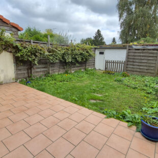 Maison 3 chambres, bureau, garage et jardin