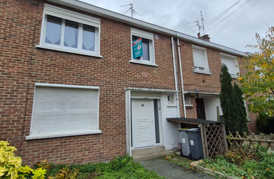 VENDU PAR NOS SOINS !  Sous compromis 