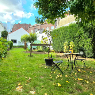 GRANDE MAISON DE FAMILLE 4 CHAMBRES JARDIN STATIONNEMENT ATELIER