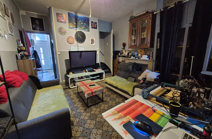 Maison vendue louée 750 € de 3 chambres avec jardin.