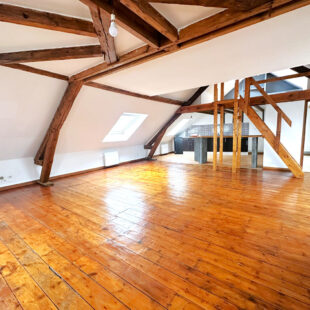 Immeuble de 450 m2 centre ville de Caudry avec excellente rentabilité locative