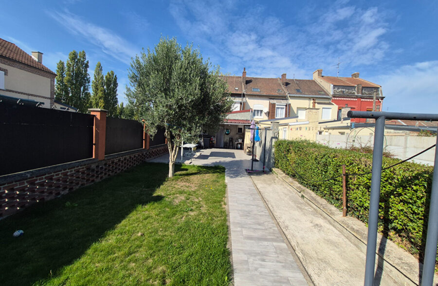 Maison Denain 9 pièce(s) 173 m2