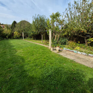 WIMILLE – MAISON SEMI INDIVIDUELLE –  3 CHAMBRES – JARDIN GARAGE