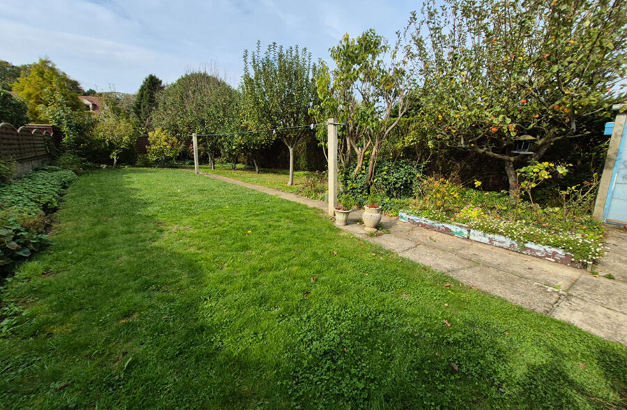 WIMILLE – MAISON SEMI INDIVIDUELLE –  3 CHAMBRES – JARDIN GARAGE