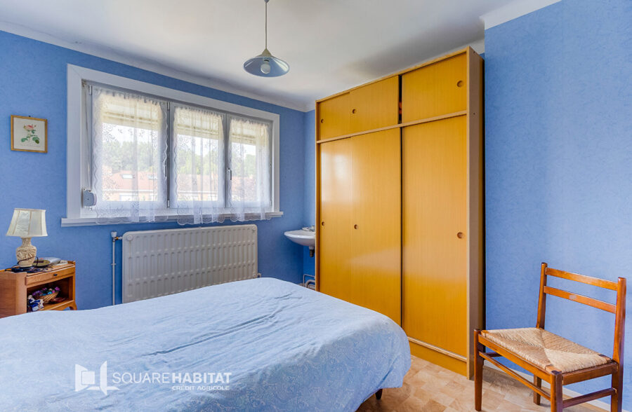 Belle maison BATIR avec jardin et garage  Sous compromis 