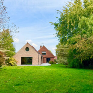 Maison d’architecte à Halluin, 5 chambres, 310m².