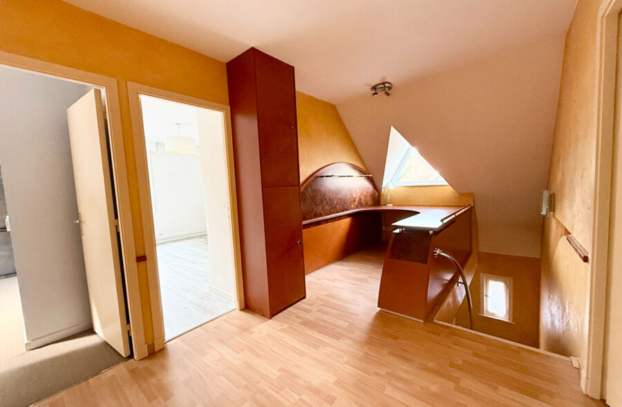 Maison d’architecte à Halluin, 5 chambres, 310m².