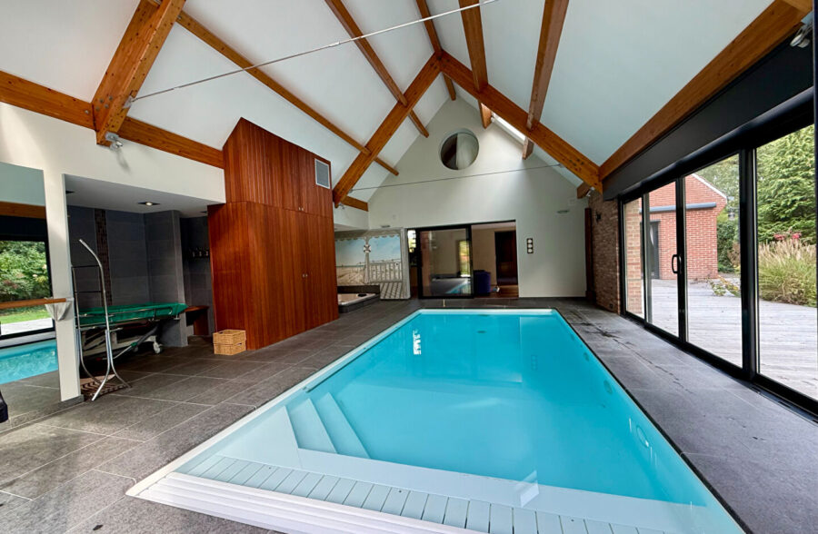 Maison d’architecte à Halluin, 5 chambres, 310m².