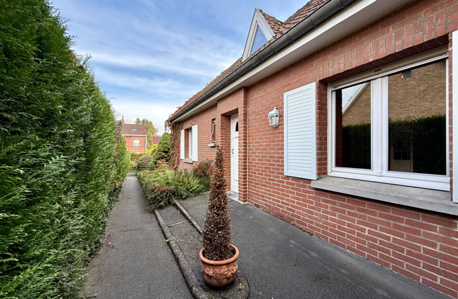 Maison d’architecte à Halluin, 5 chambres, 310m².