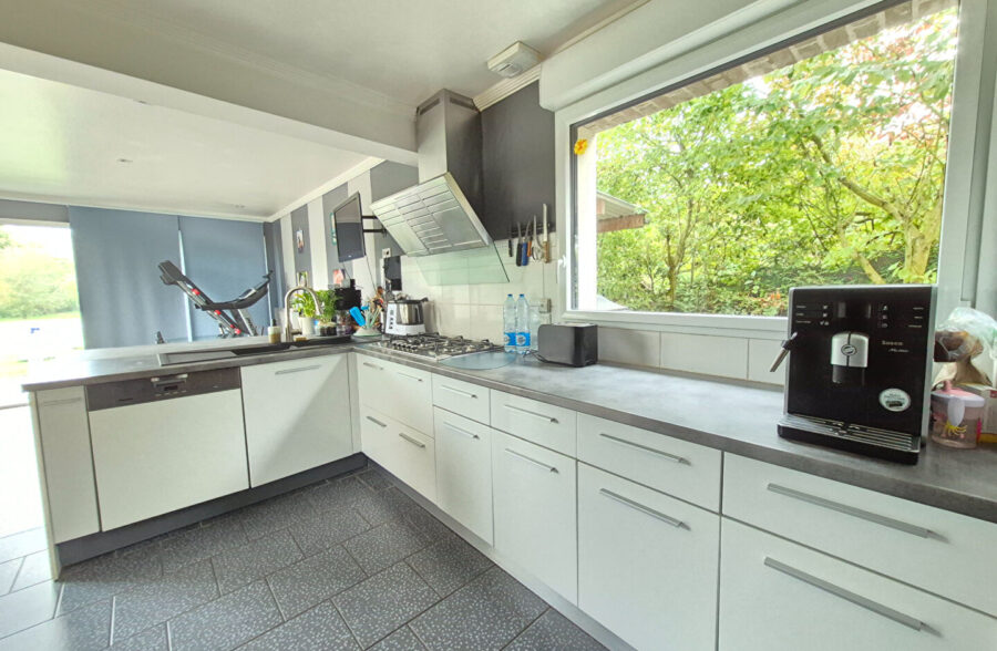 Maison Fenain 10 pièce(s) 191 m2