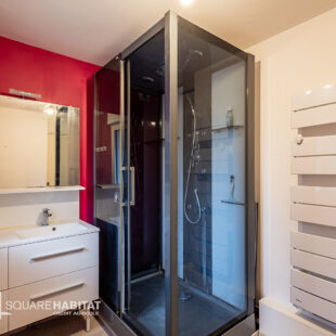 Cormontaigne – Isly: T3 traversant avec balcon et garage