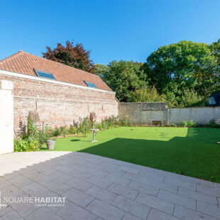 Anzin – Maison Bourgeoise de Charme avec Garage et Jardin
