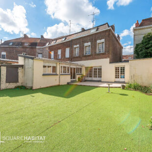 Anzin – Maison Bourgeoise de Charme avec Garage et Jardin