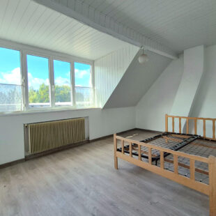 MAISON 1930 AVEC JARDIN