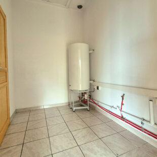 APPARTEMENT TYPE 4 AVEC BALCONS ET DOUBLE GARAGE