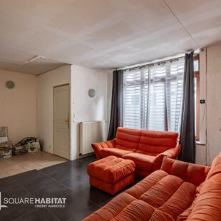 VIEUX LILLE MAISON DE 207 M2 AU SOL, RARE SUR SECTEUR