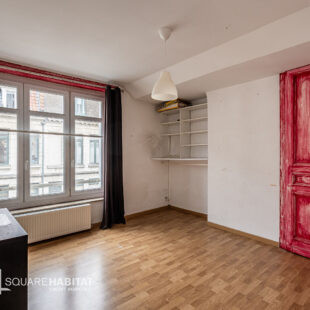 VIEUX LILLE MAISON DE 207 M2 AU SOL, RARE SUR SECTEUR