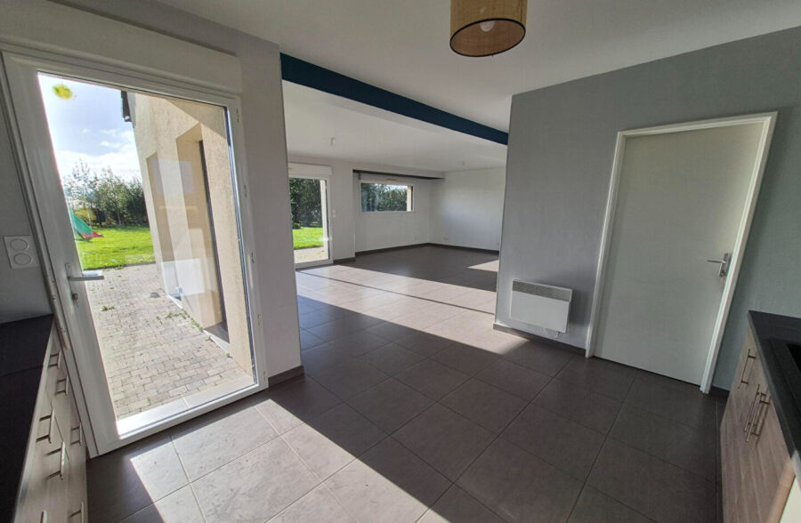 Maison 4 chambres vivable de plain-pied 139 m2 LE BAHOT
