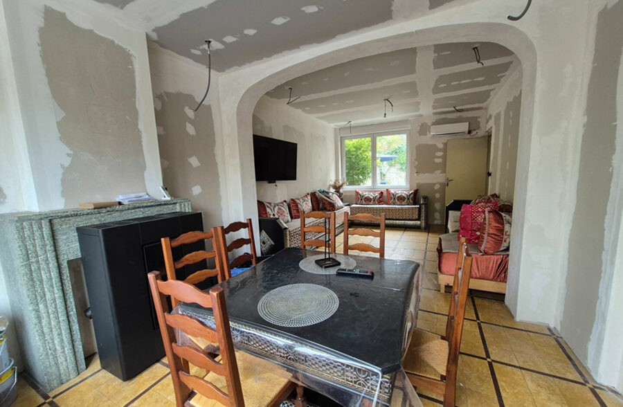 Maison  semi individuelle sur 500 m²