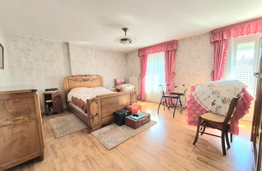 Maison  de ville  sur 495 m²