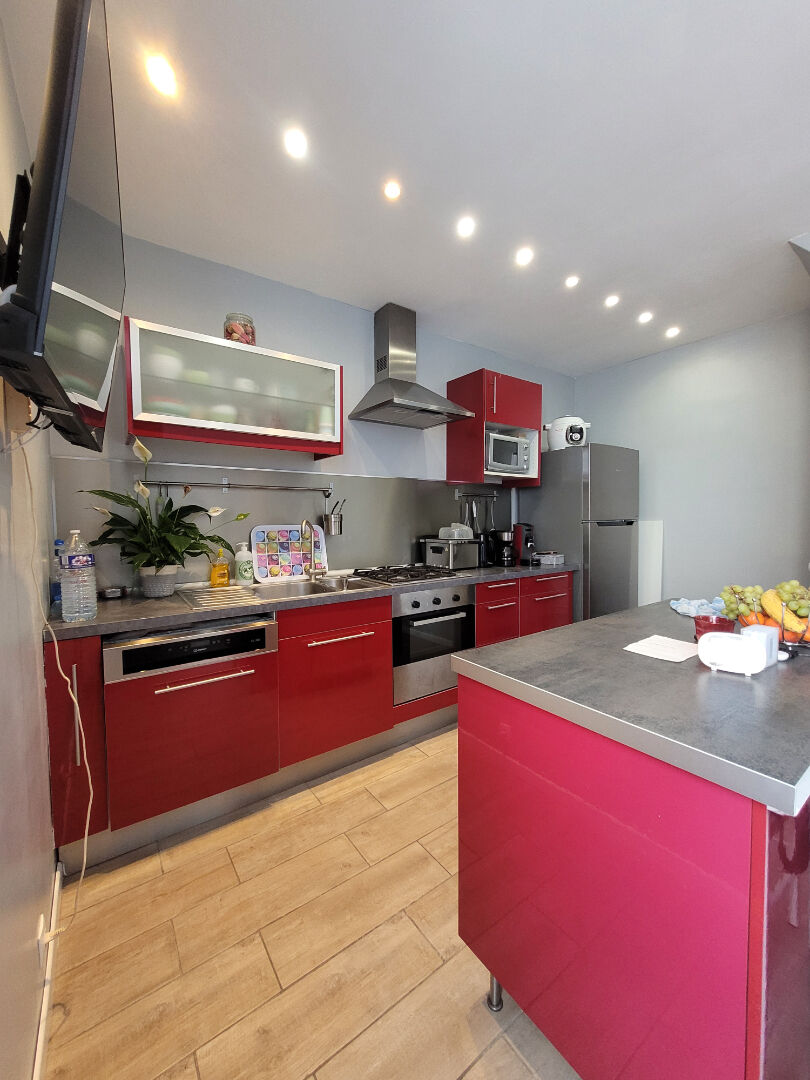 Maison Cambrai 10 pièce(s) 185 m2