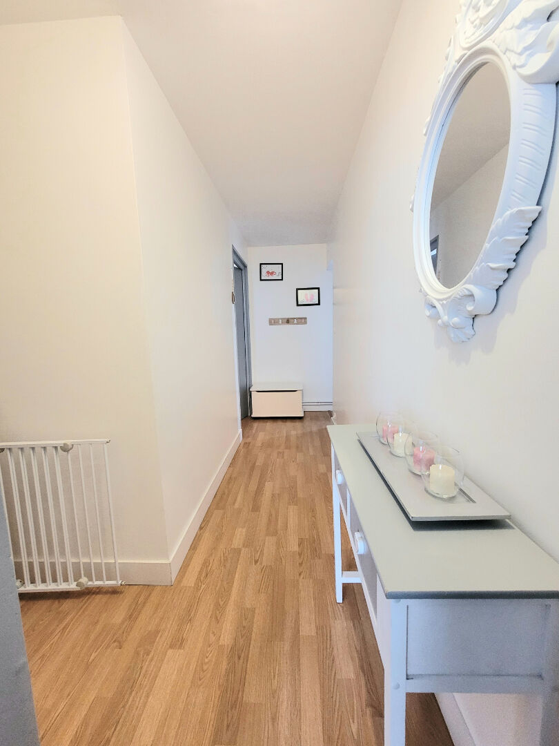 Maison Cambrai 10 pièce(s) 185 m2