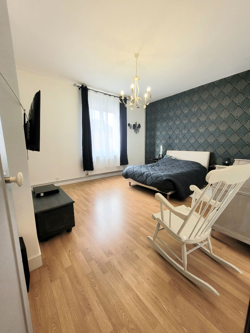Maison Cambrai 10 pièce(s) 185 m2