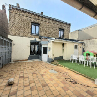 Maison Cambrai 10 pièce(s) 185 m2