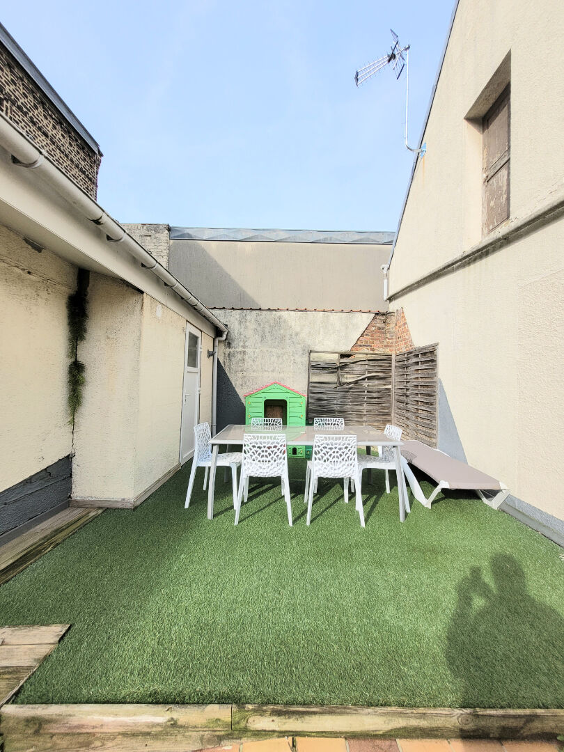 Maison Cambrai 10 pièce(s) 185 m2