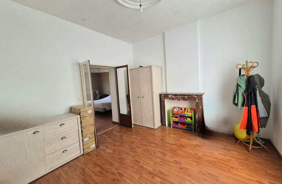 Maison INDIVIDUELLE ,semi plain pied !