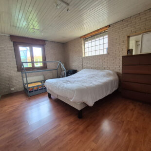 Maison INDIVIDUELLE ,semi plain pied !