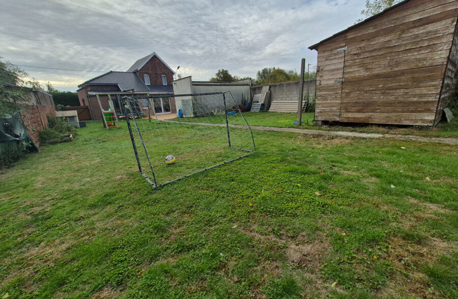 Maison INDIVIDUELLE ,semi plain pied !