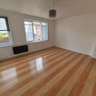 Métro Lomme Bourg : T2 de 44m2 lumineux et rénové