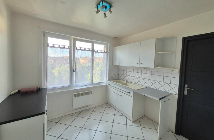 Métro Lomme Bourg : T2 de 44m2 lumineux et rénové