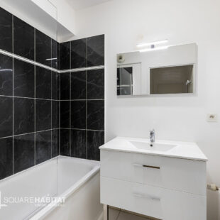 EXCLUSIVITE: LILLE WAZEMMES/GAMBETTA: Type 3 traversant balcon