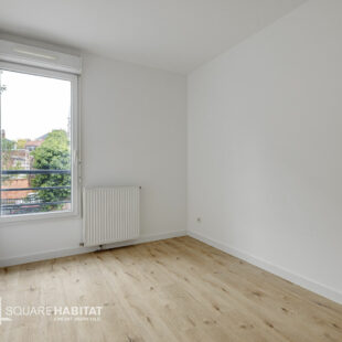 EXCLUSIVITE: LILLE WAZEMMES/GAMBETTA: Type 3 traversant balcon