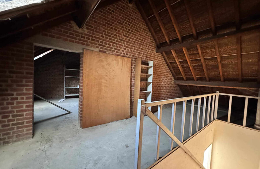 MAISON FAMILIALE  SUR PARCELLE DE  4925m² !