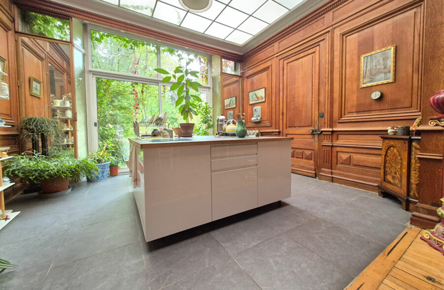 Sublime bourgeoise typique de Roubaix en semi plain-pied DPE C