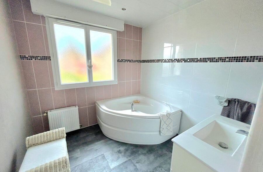 Maison Marquise 6 pièce(s) 121 m2