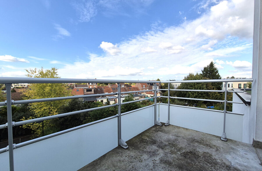 Appartement récent T2 Marcq-En-Baroeul  CROISE LAROCHE