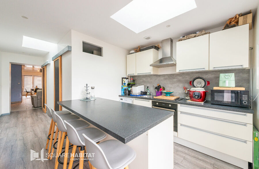 Maison  7 pièce(s) 106 m2